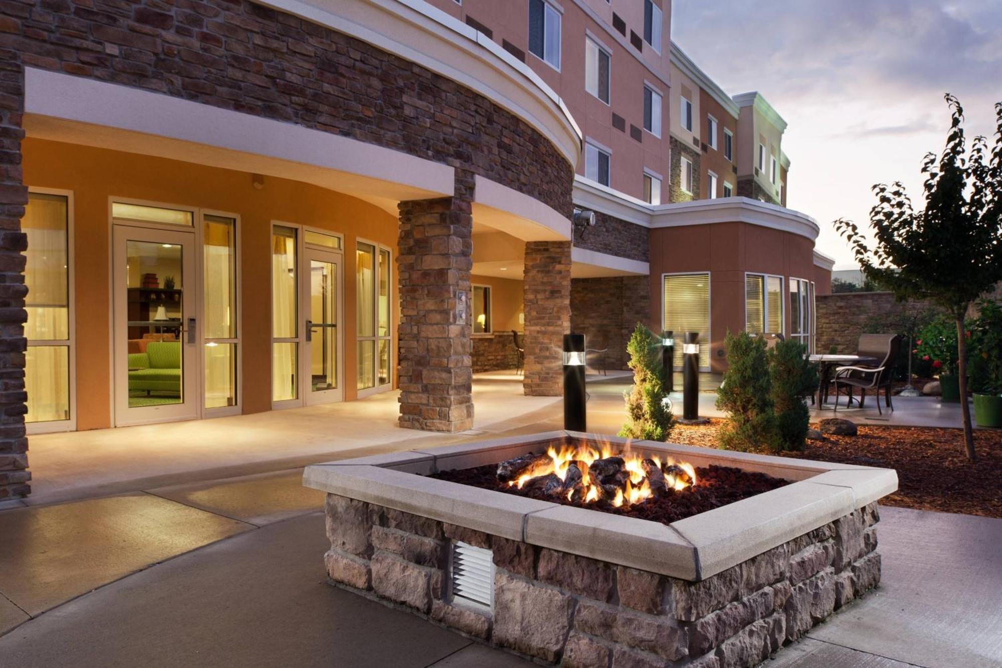 מלון Courtyard Des Moines אנקיני מראה חיצוני תמונה